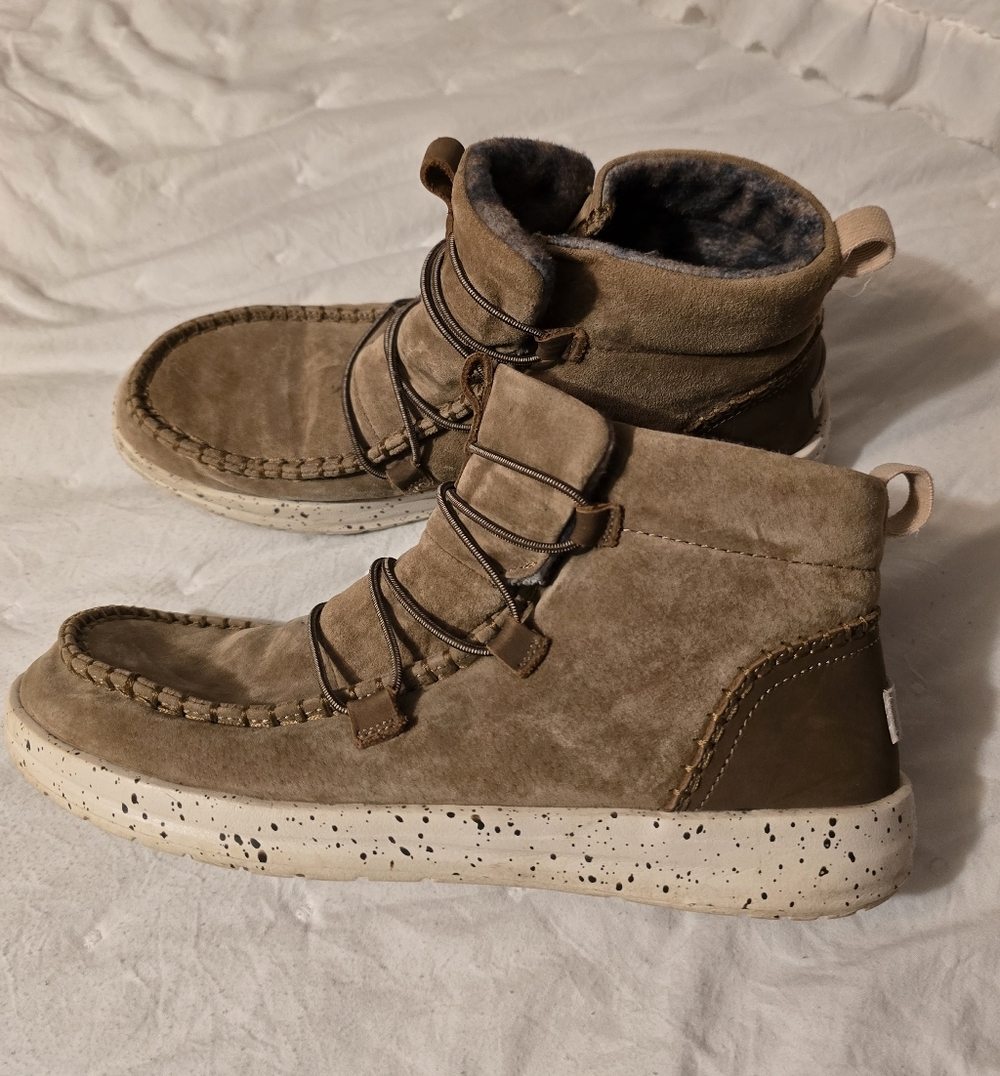 HeyDude Shoes